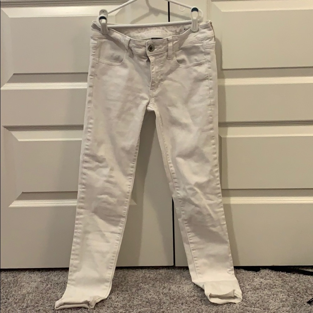 White Jeans/Jeggings